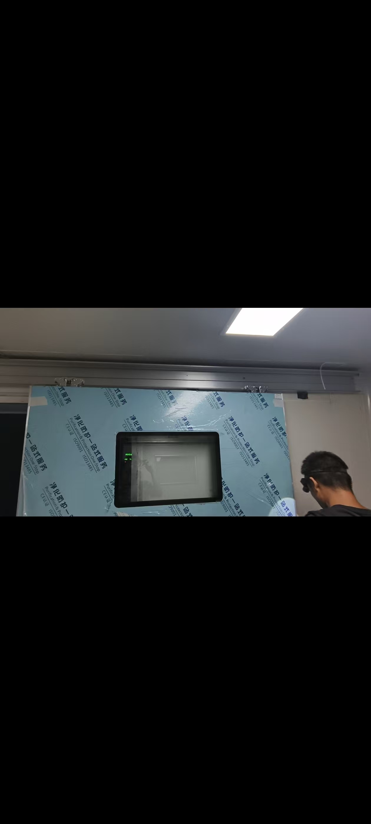 工业厂房快速卷帘门防撞复位与电机调试